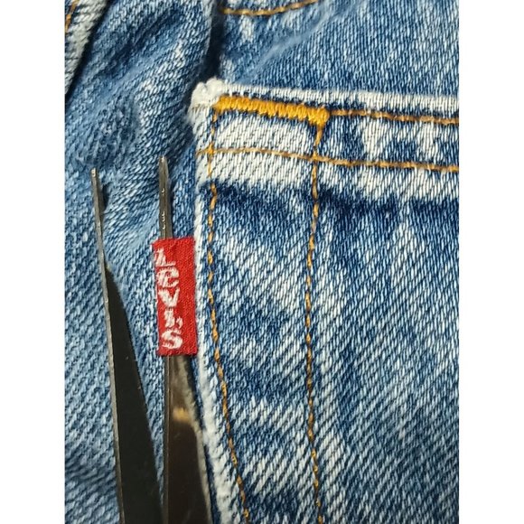 Vintage Levis 501 Jeans Mens Size 34 x 32, Actual 30 x 30 Distressed Blue Denim - Picture 12 of 14